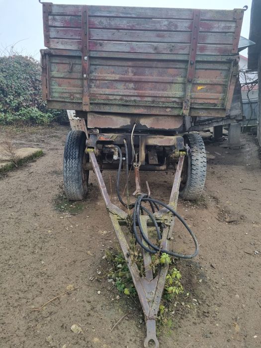 Tractor, plug, disc si remorca