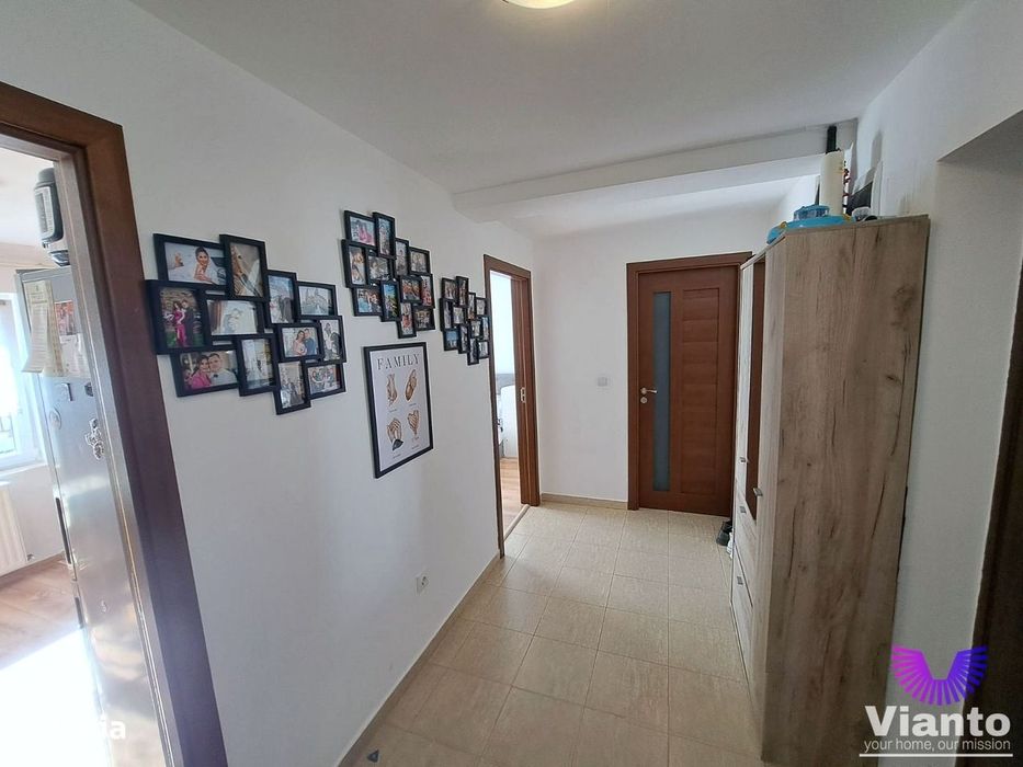 Apartament 2 camere decomandat 48mp, loc parcare