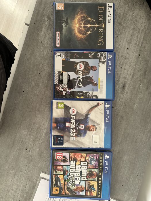 PlayStation 5 + 2 геймпада + игры + подписка