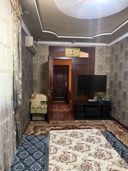 3 xonali honadon sotilmoqda