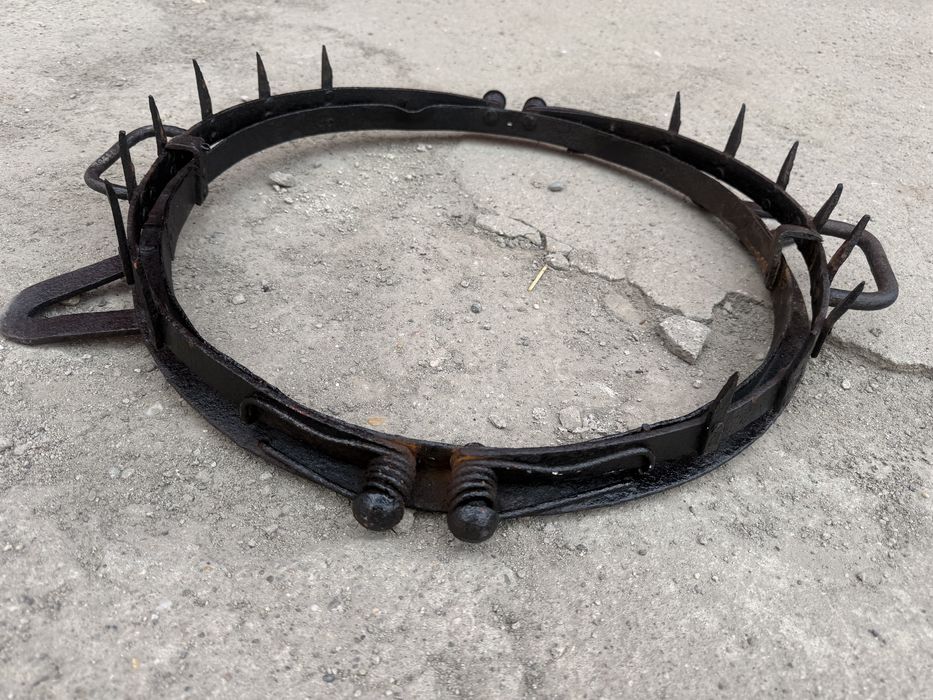 Capcana,cluxa  din otel,dimensiuni mari,diametru 50 cm