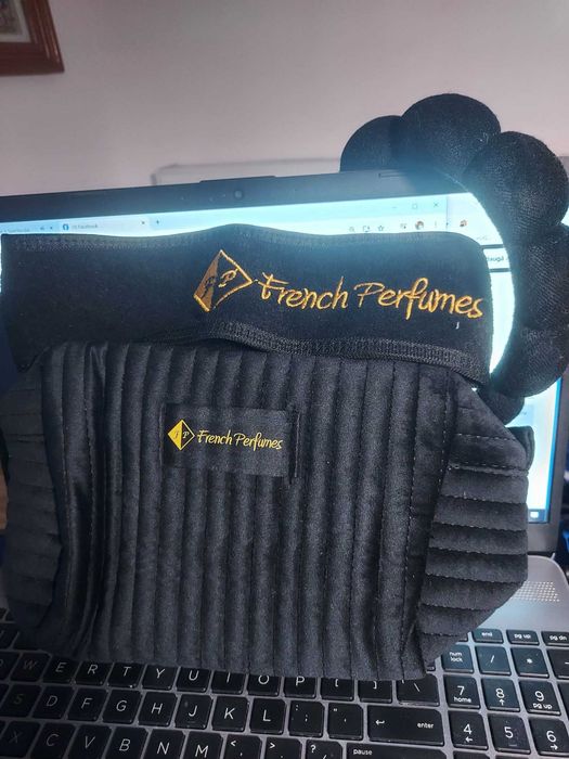 2 Bentite pentru par si Trusă de cosmetice neagră FP