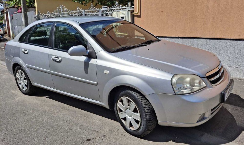 Chevrolet Lacetti, unic propietar, itp 05/08/2026, bonus 3 roti, totul original, fara accidente, taxe platite tot anul