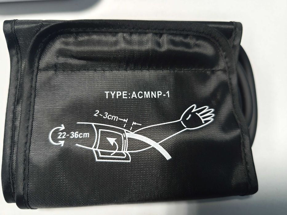 Tensiometru electronic de brat