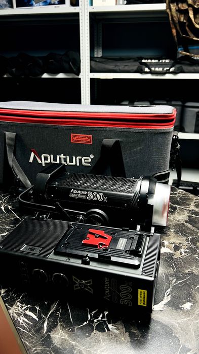 Aputure LS C300X