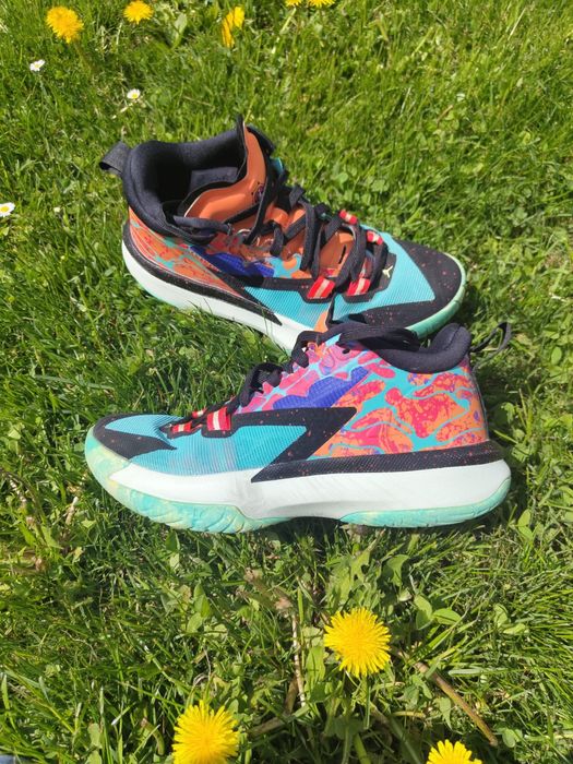 Jordan zion 1 marimea 39