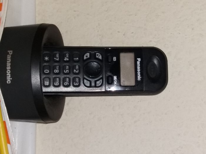 Безжични телефони