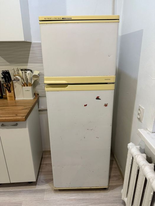 Холодильник б/у