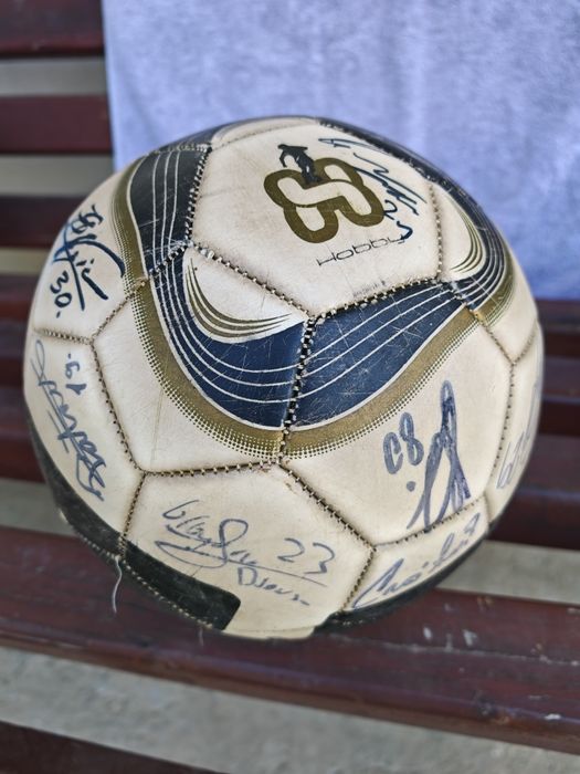 Minge fotbal cu autografe