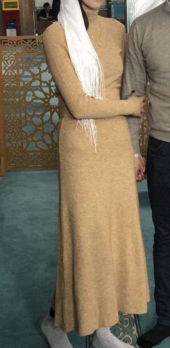 Платье теплое Lichi