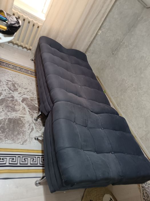 Диван с двумя креслами в комплекте