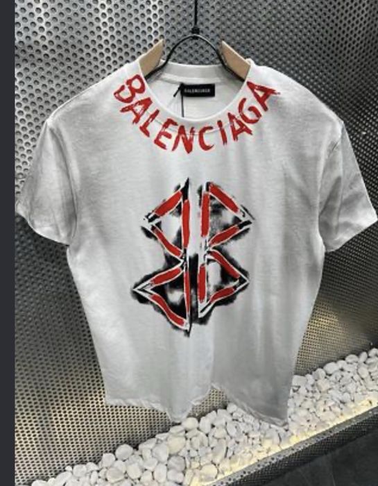 Tricou Balenciaga