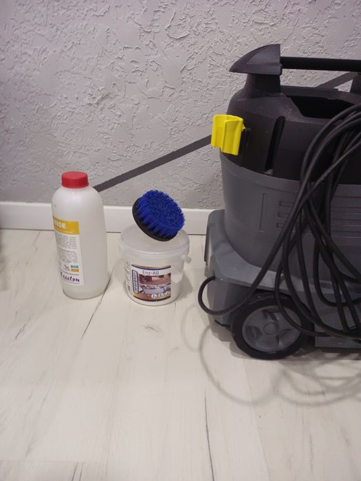 Karcher  puzzi 8/1c  экстрактор