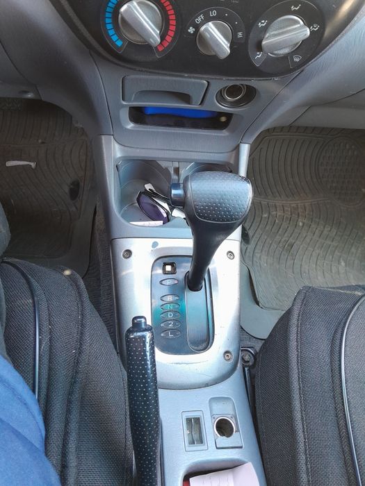 Тойота раф4 2002г