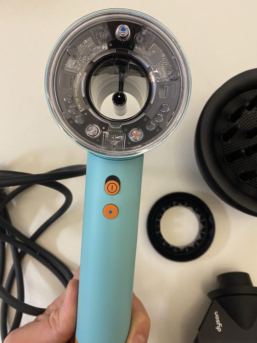 Сешоар Dyson Supersonic Nural HD 16