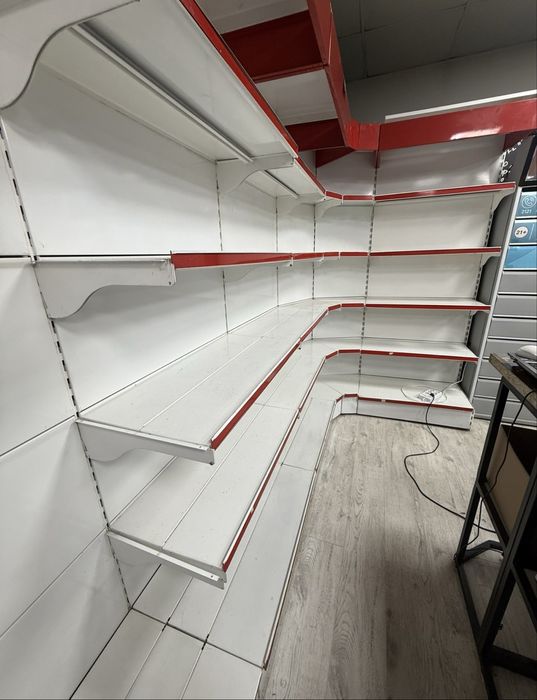 Продам Торговый стеллаж угловой