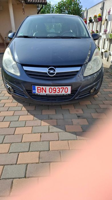 Vând urgent autoturism Opel Corsa!!!
