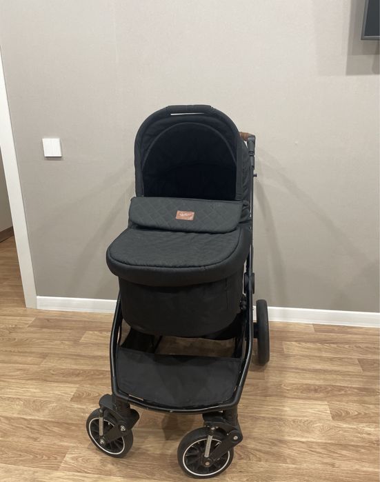 Продам коляску 2в 1