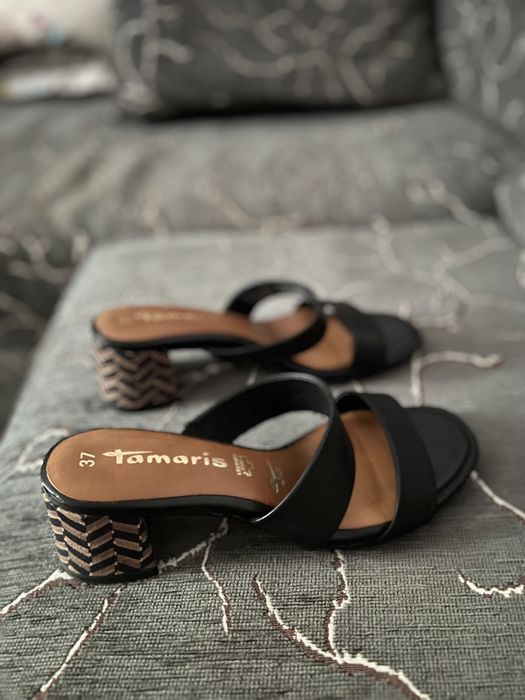 Шлёпки кожаные женские