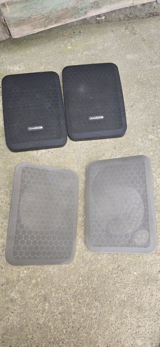 Продам сетки на ауди 100 с4