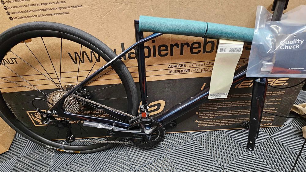 Bicicleta Cursiera Lapierre Pulsium 5.0 - NOUA - Cadru Carbon - Marimi S/M/L 46/49/52, Shimano 105