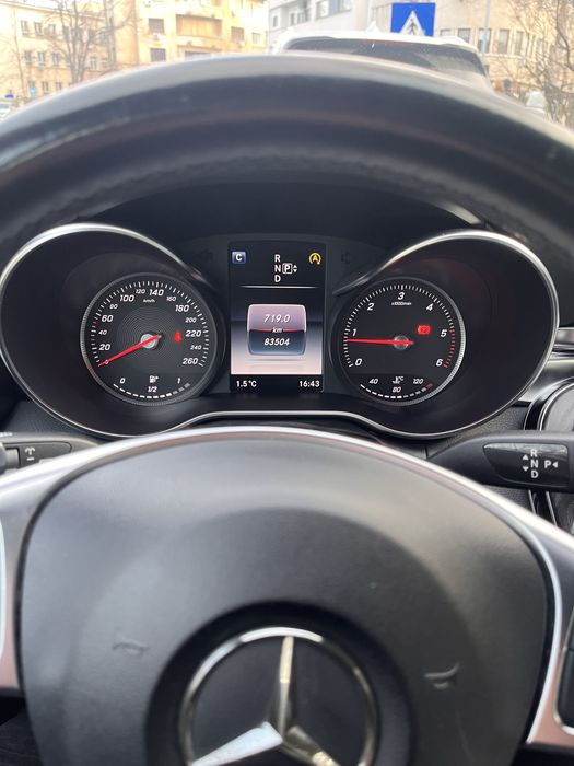 Mercedes Benz C Class 220d AMG Line