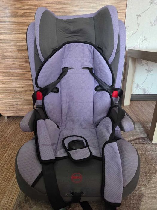 Детские автокресло