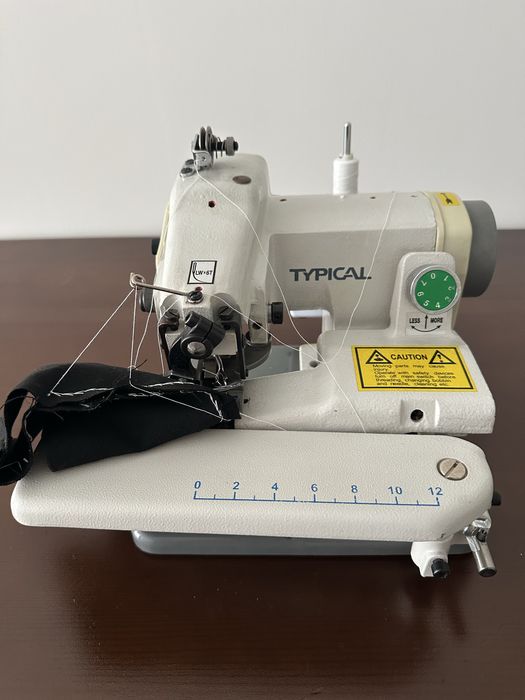 Продам промышленную подшивочную машину Typical GL13102-8