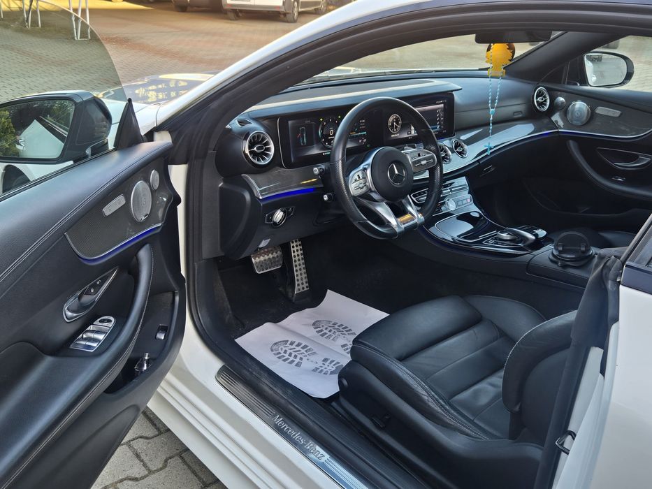 Mercedes E coupe xenon Navi panoramic