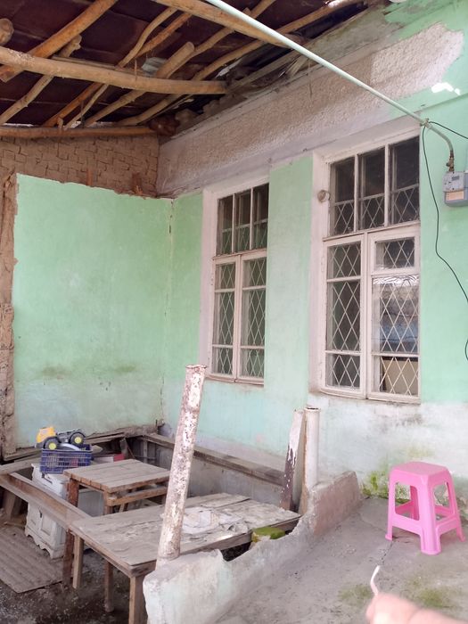 Продаётся Дом 1 ком (барак) в Янгиюле на Заре