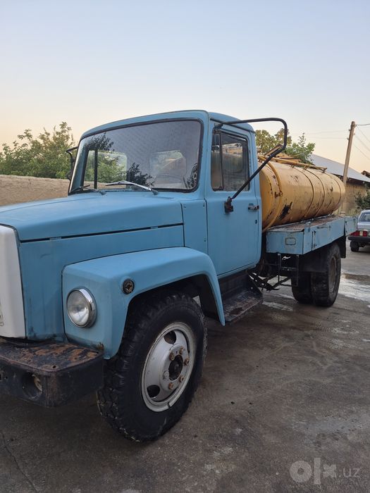 Gaz 3307 sotiladi