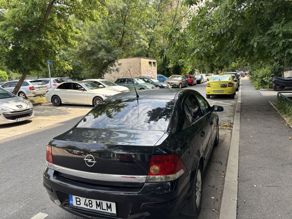 OPEL Astra 2008