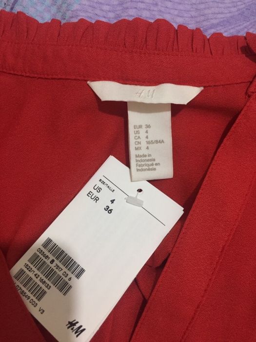 Продам новую кофту h&m размер s-m материал вискоза.