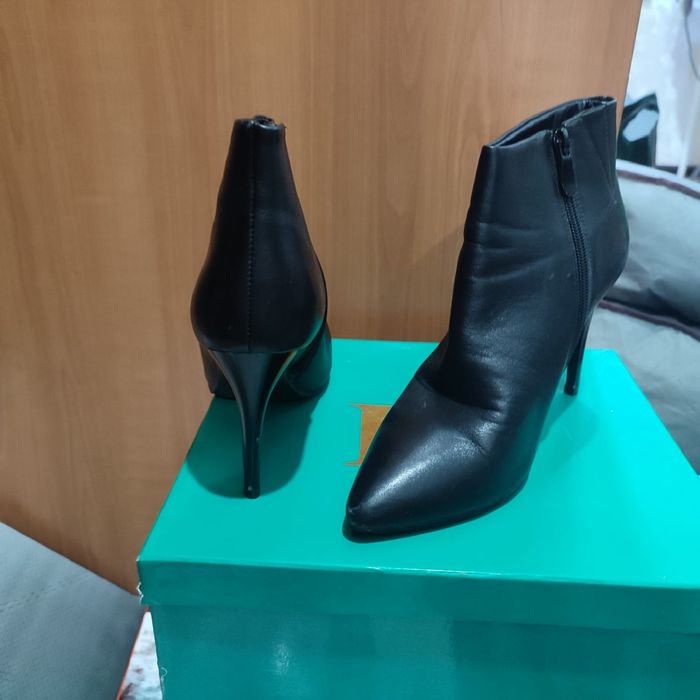продам туфли сапожки осень