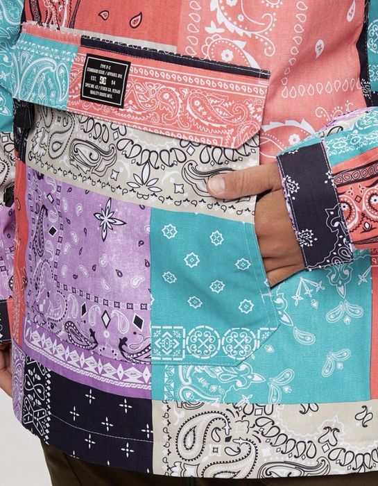 Костюм горнолыжный