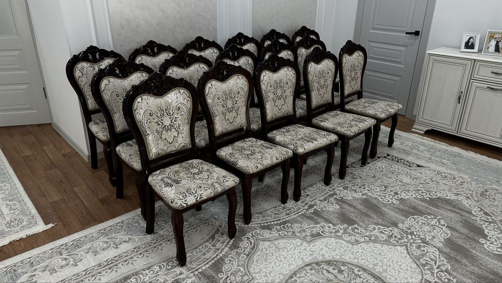 Горка и стулья продам