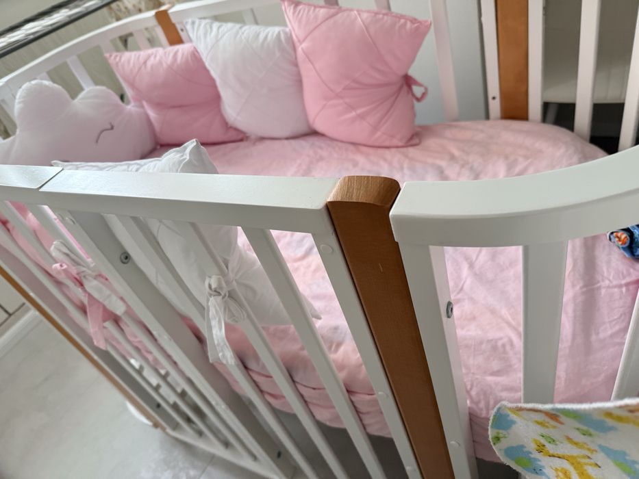 Продам, почти новая