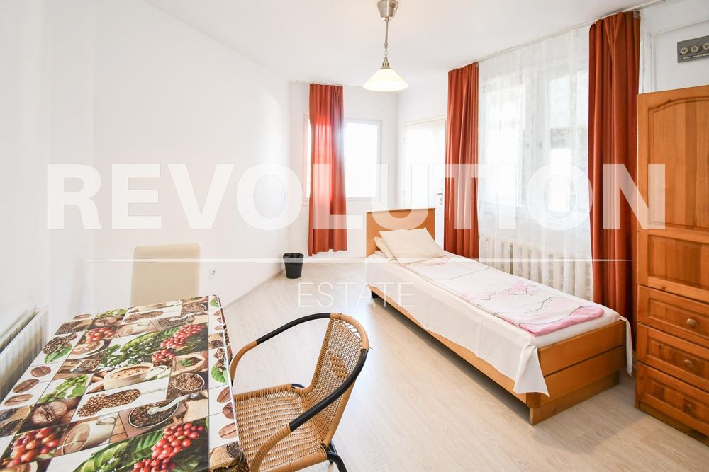 Дава се под наем Етаж от къща в София, Симеоново - 40 кв.м за 450 € - Снимка #5