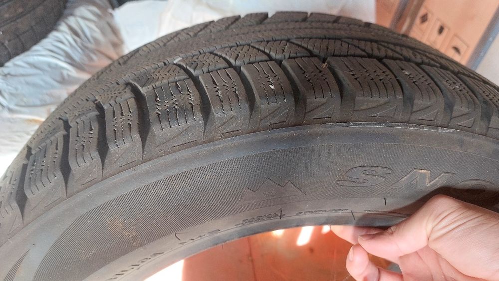 Шины зимние бууу