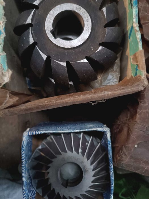 Фрезери за метал