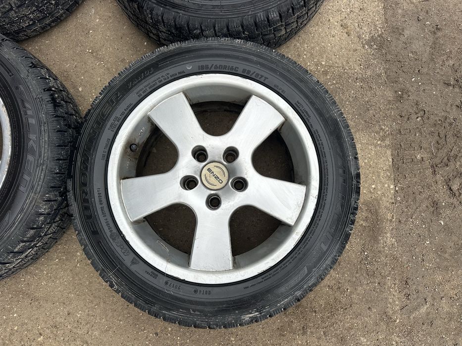 16,5x112 Audi,VW с зимни гуми 195/60/16C Falken tv