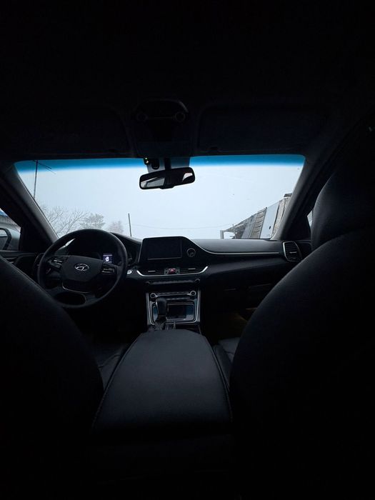 Продам машину грандеур