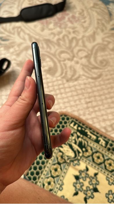 айфон 11 про.