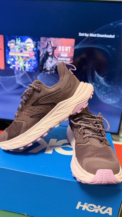 Hoka incaltaminte trekking