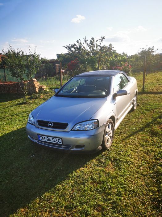 Vând Opel Bertone 1.8 16v cabrio