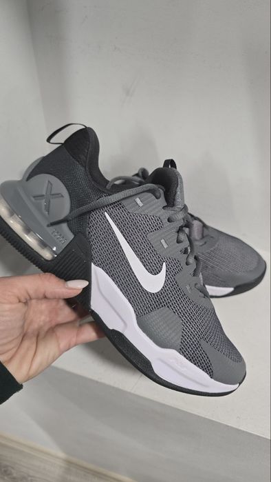 Nike Air Max маратонки нови