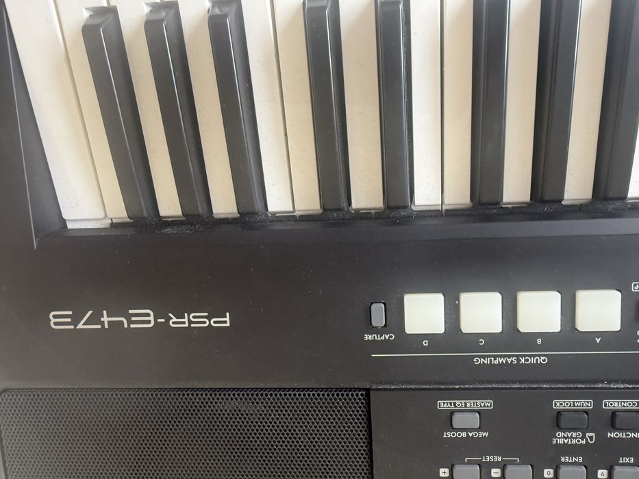Синтезатор Yamaha PSR-E473