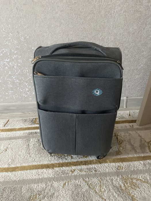 Продается чемодан