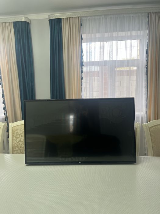 Телевизор LG б/у