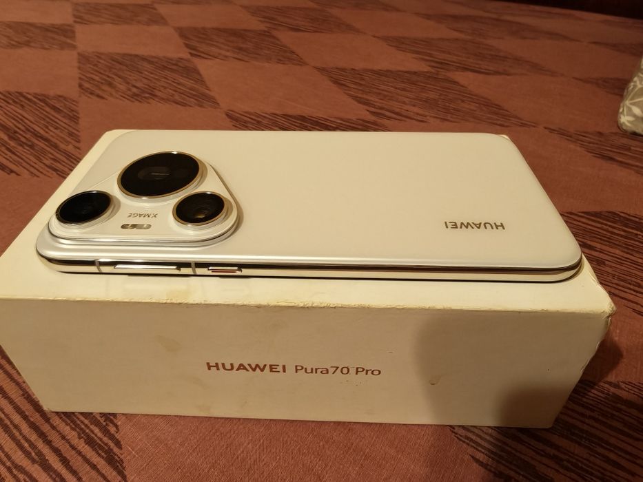 Продавам Huawei Pura 70 pro